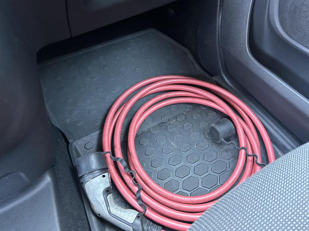 Peugeot E-partner pro 50 kwh