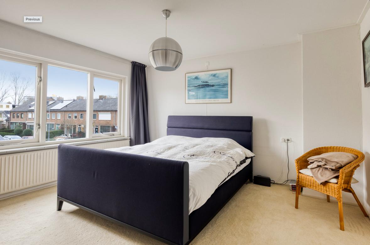 Te Koop, ruime Woning Paauwenburg, Vlissingen