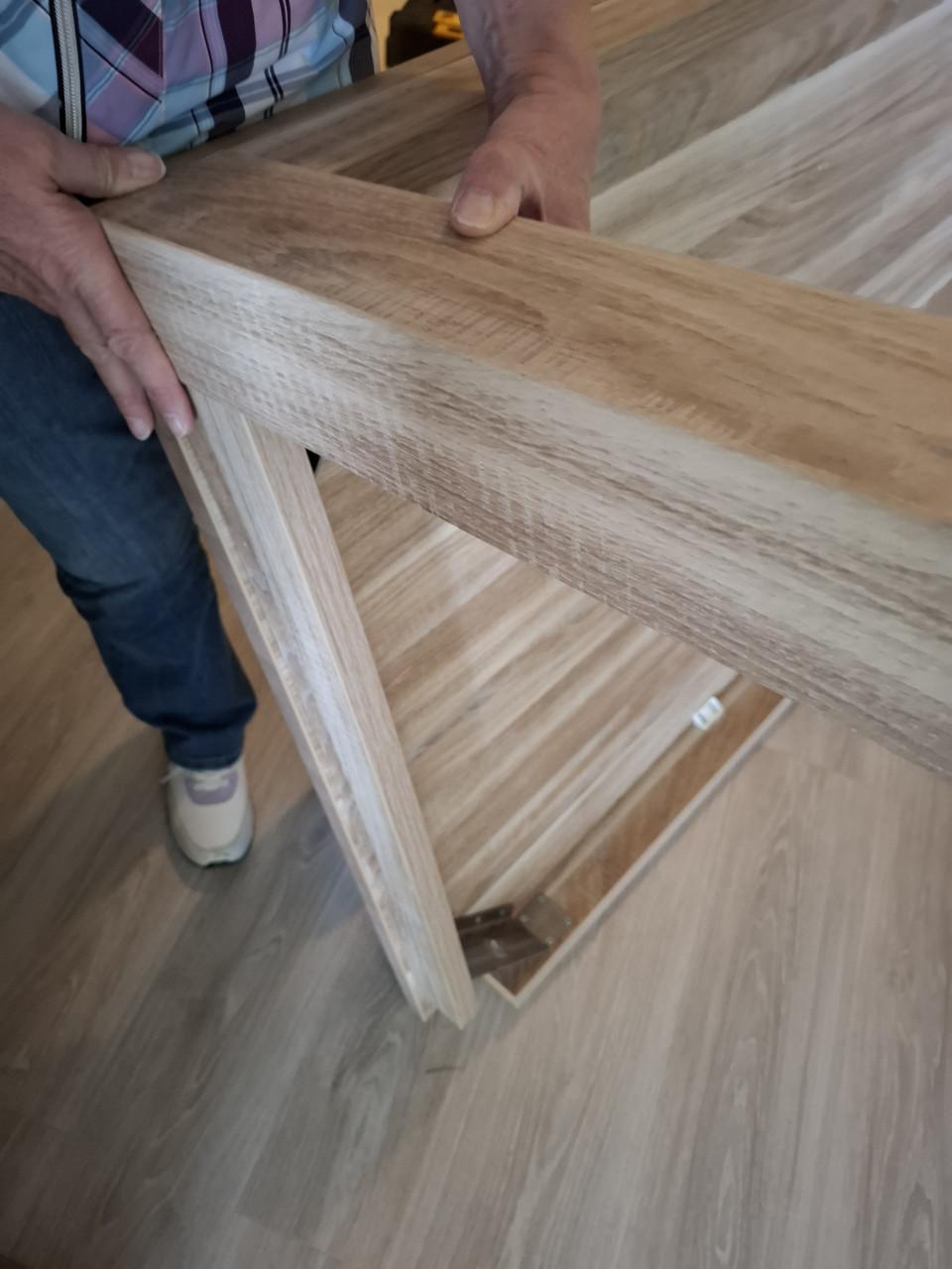 Eettafel , TV kastje en salontafel