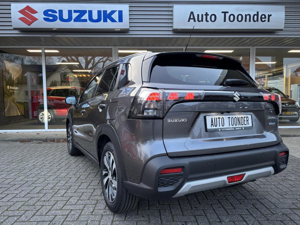 Suzuki Sx4 S-cross style 1.4 boosterjet smart hybrid