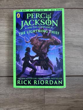 Rick Riordan - The Lightning Thief