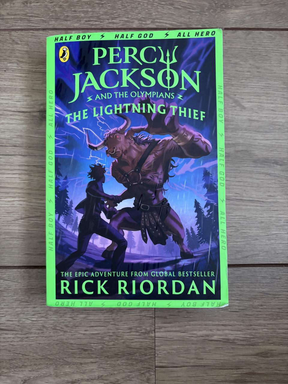 Rick Riordan - The Lightning Thief