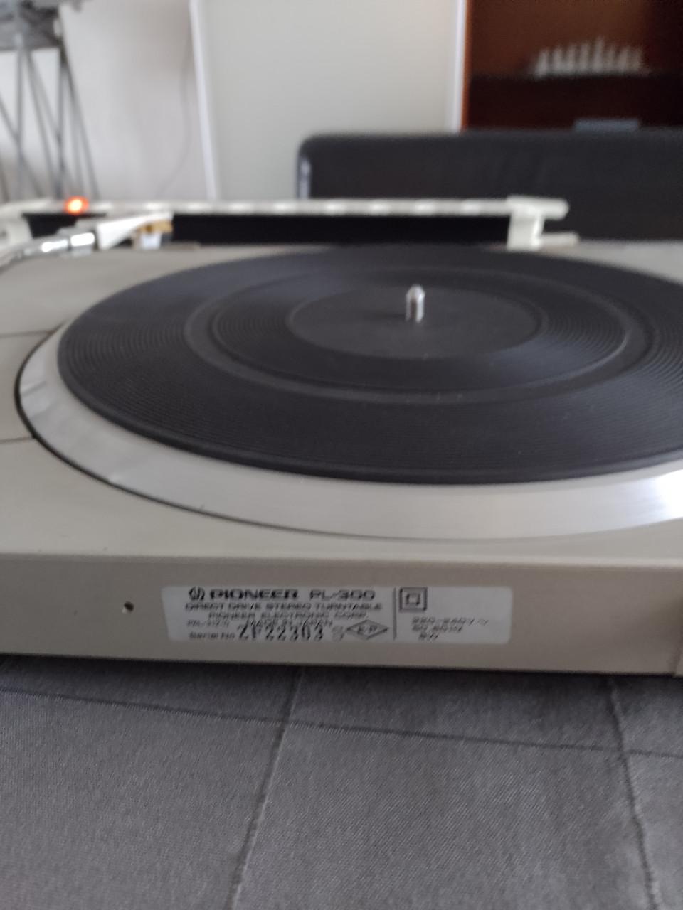 Pioneer platenspeler met nieuwe Tonar Diamond Naald