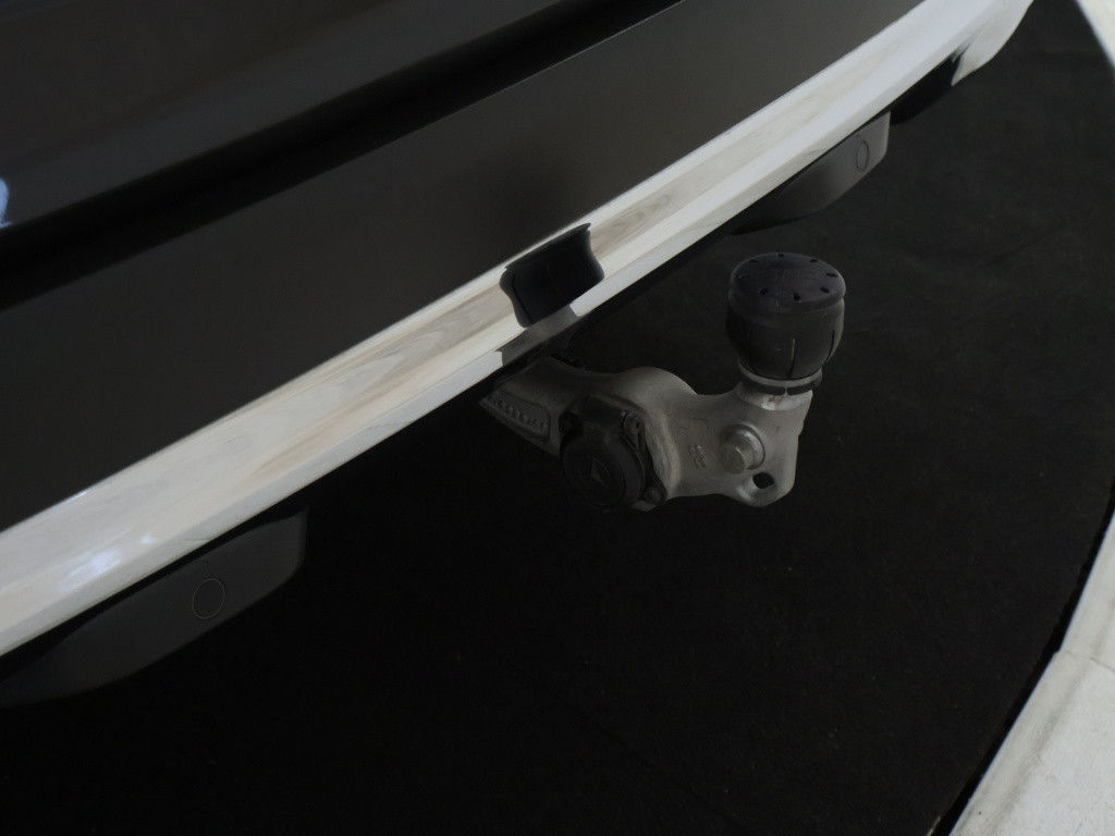 Mercedes-Benz Glc 200 business solution limited | trekhaak | stoelverwarmin