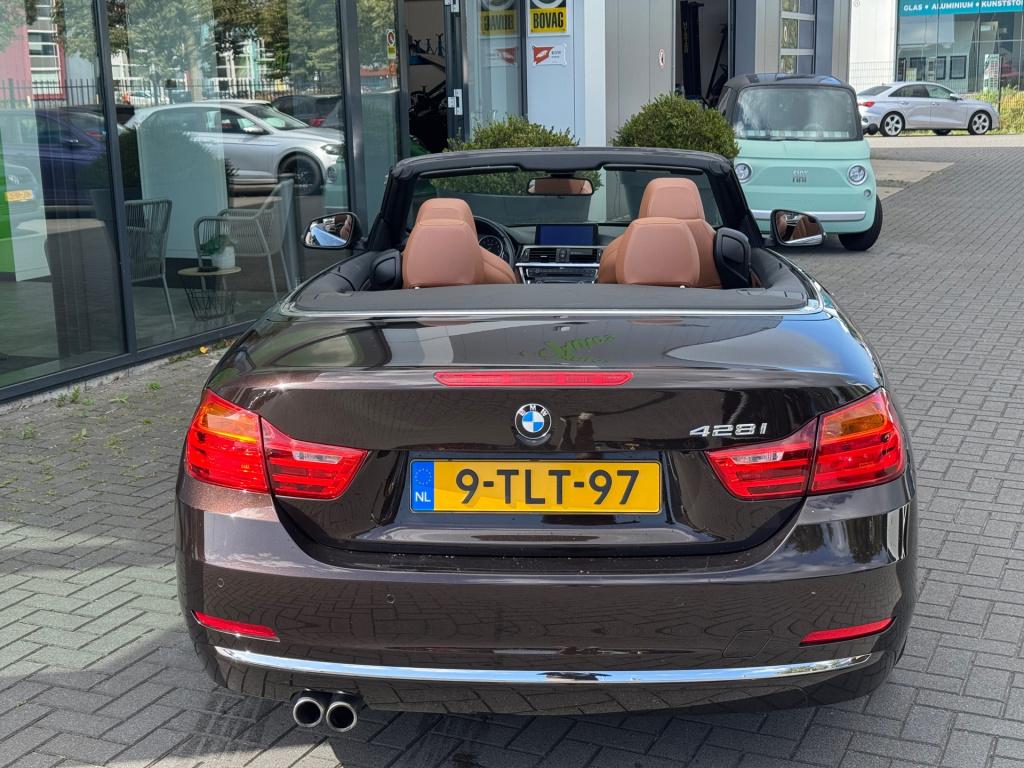 BMW 4 Serie cabrio 428i high executive * nl auto nap * stoel + nek verwarmi