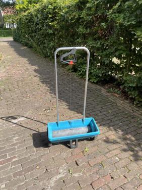 Kalk strooiwagentje Gardena