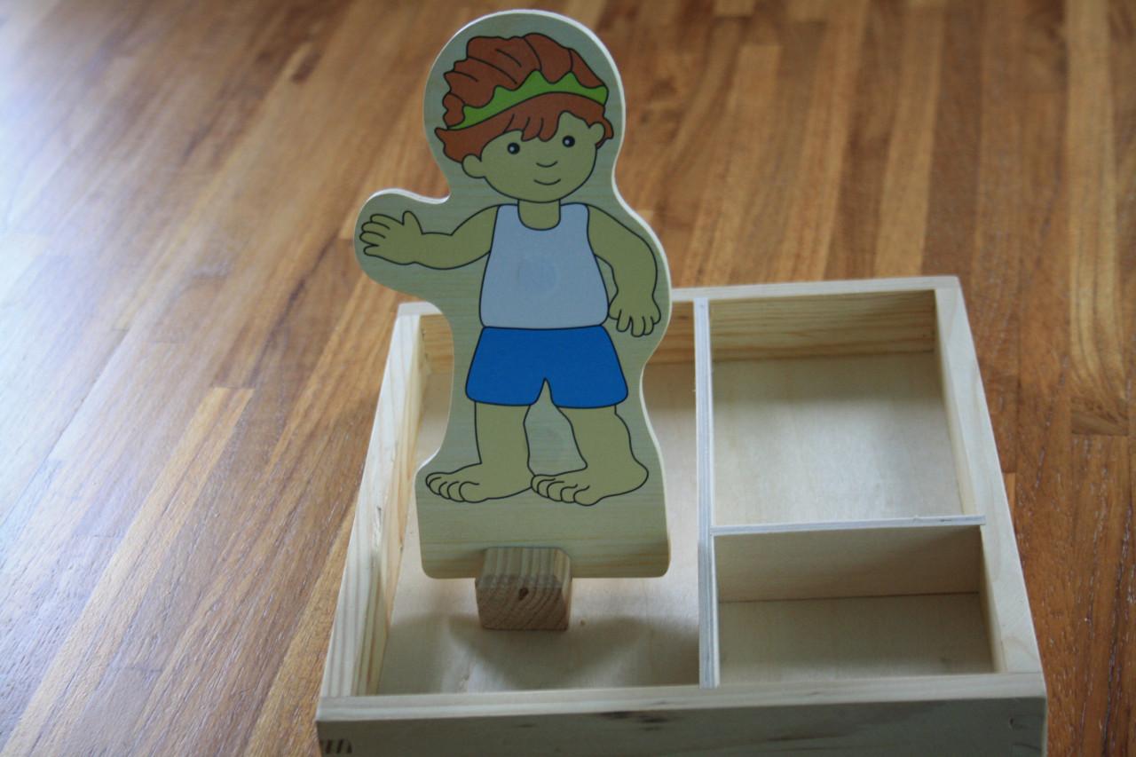 Te koop NIEUWE puzzel KLEDING