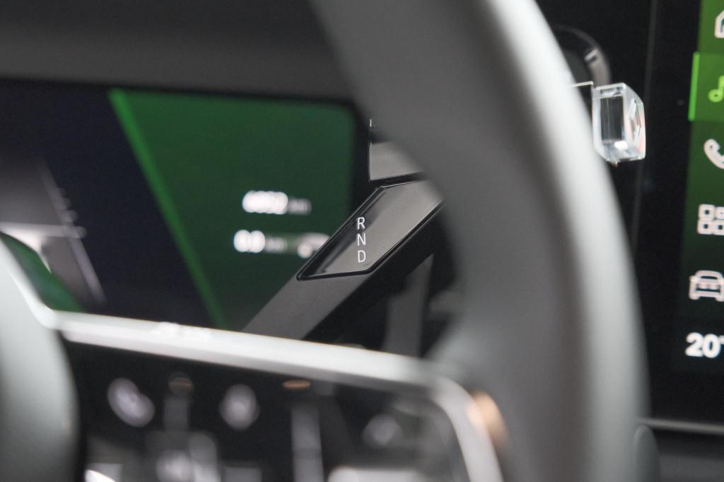 Renault 4 comfort range iconic 52 kwh | pack advanced driving assist | came