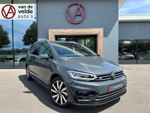 Volkswagen Touran 1.5 tsi 150pk dsg r-line highline | led | trekhaak | dode