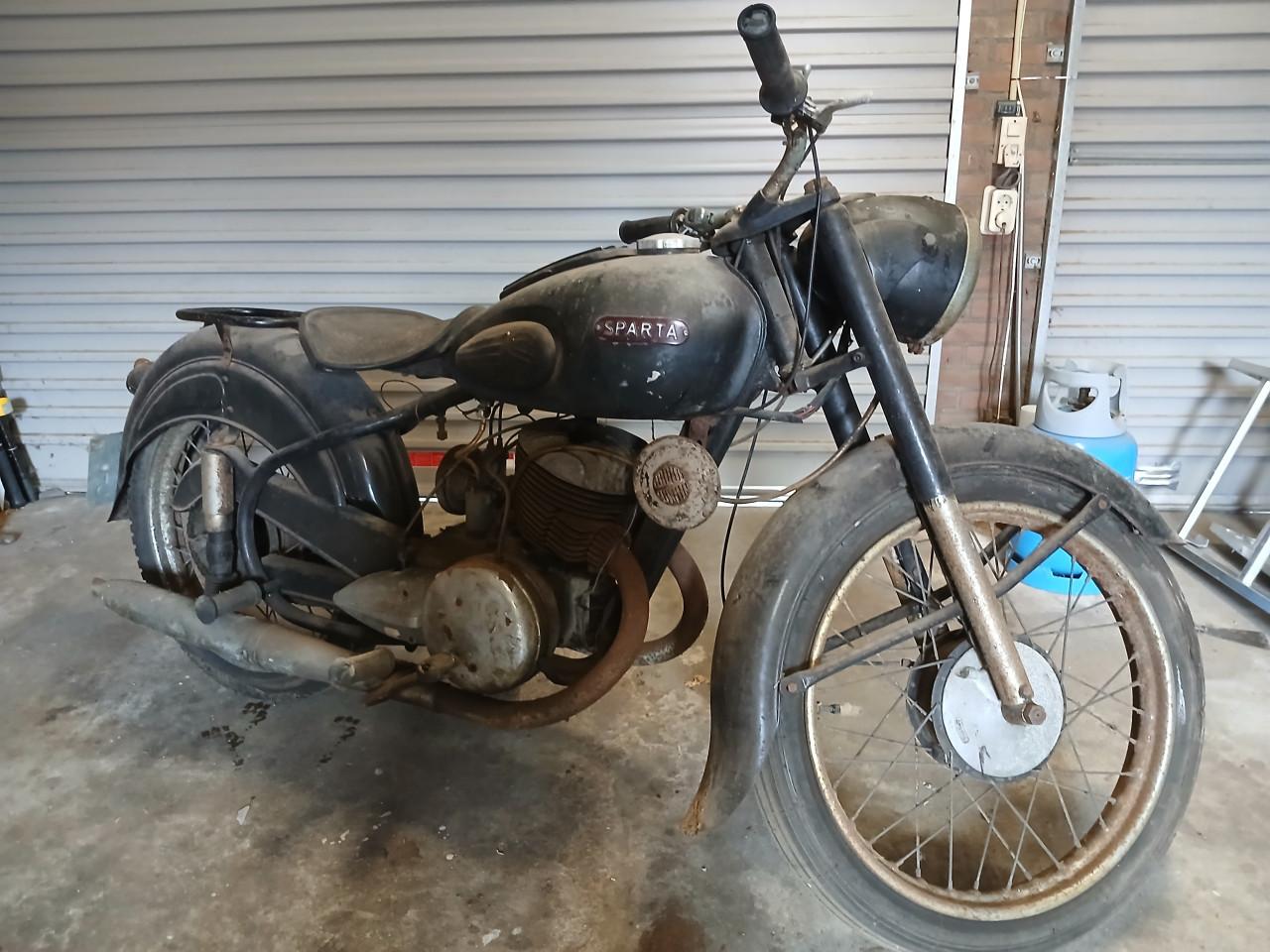 Sparta oldtimer motor met 250cc Victoriablok bjr 1954