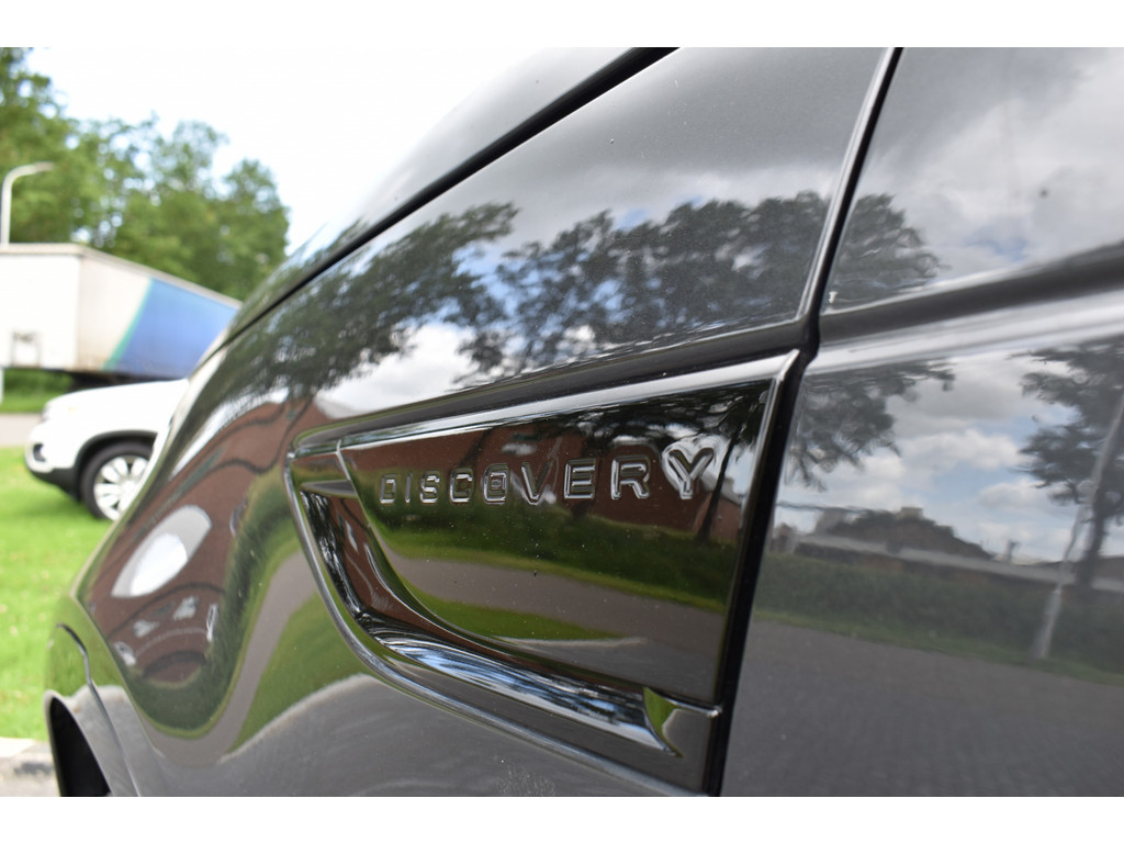 Land Rover Discovery 3.0 td6 hse € 49.950 excl btw