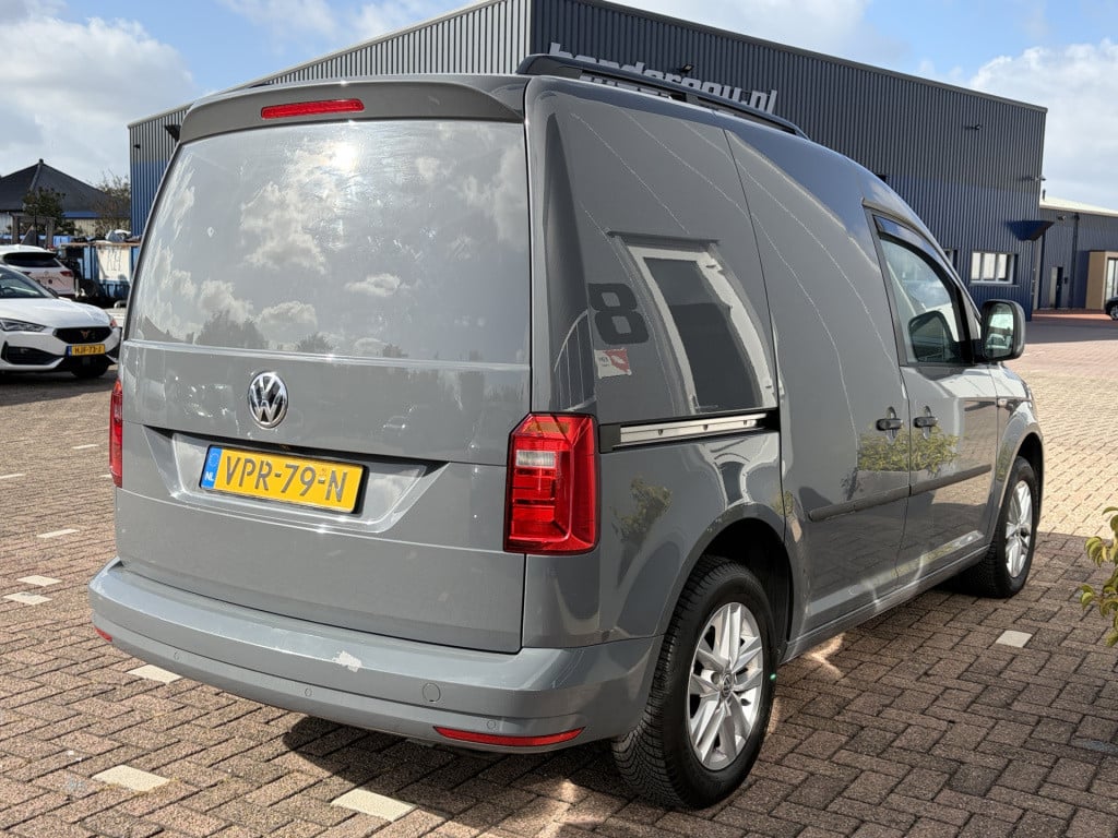 Volkswagen Caddy 2.0 tdi glaswas inrichting.