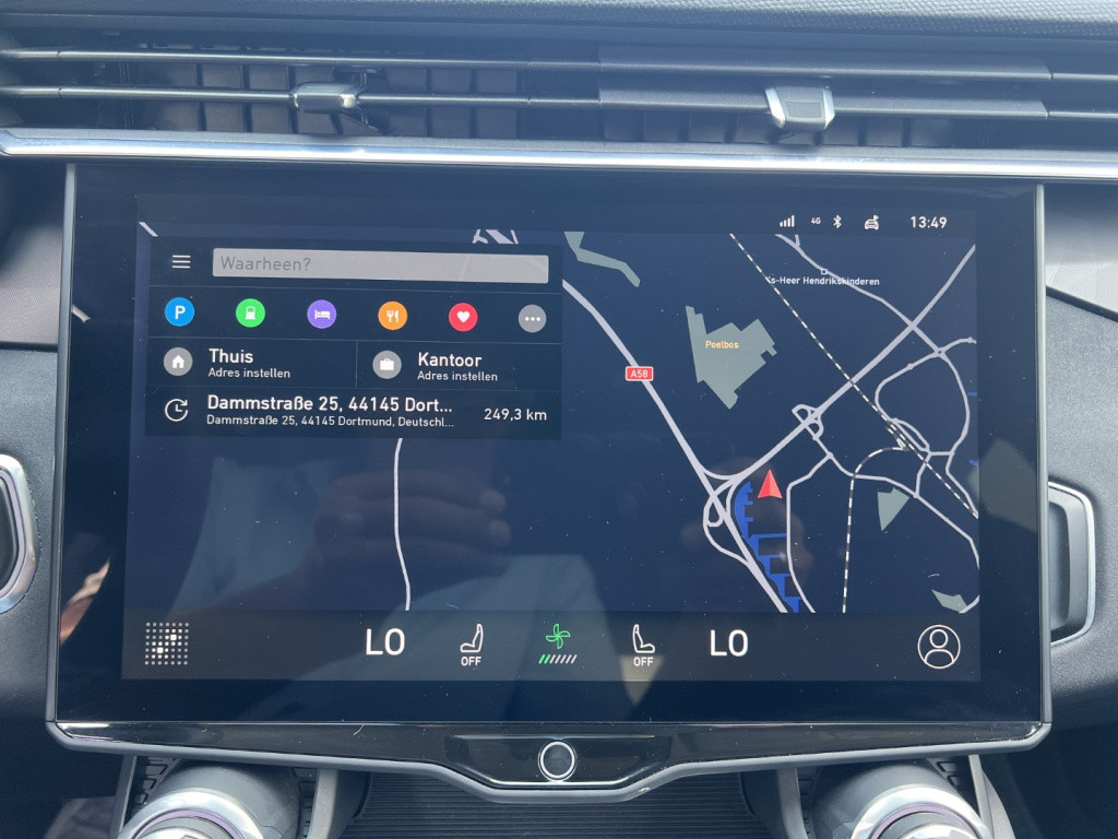 Lynk & Co 01 1.5 261pk plug in hybrid , panodak , 360 camera , adaptive cc