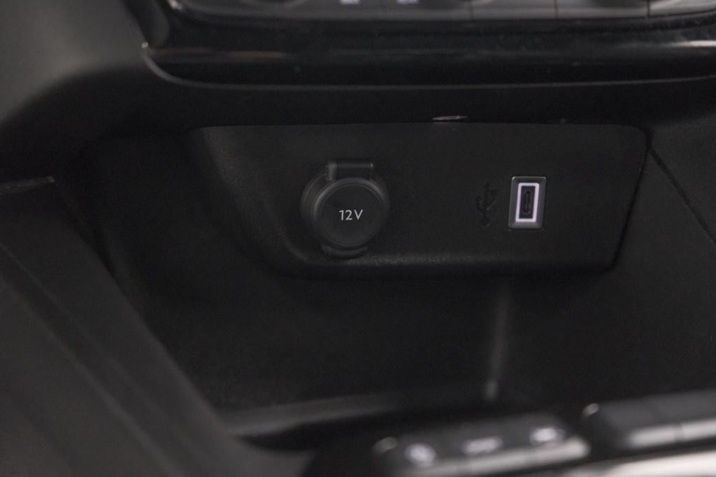 Opel Corsa turbo 100 gs | camera | dodehoekdetectie | navigatie | apple car