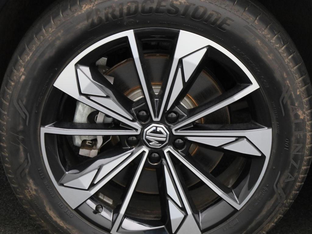 MG Hs 1.5 phev aut. luxury