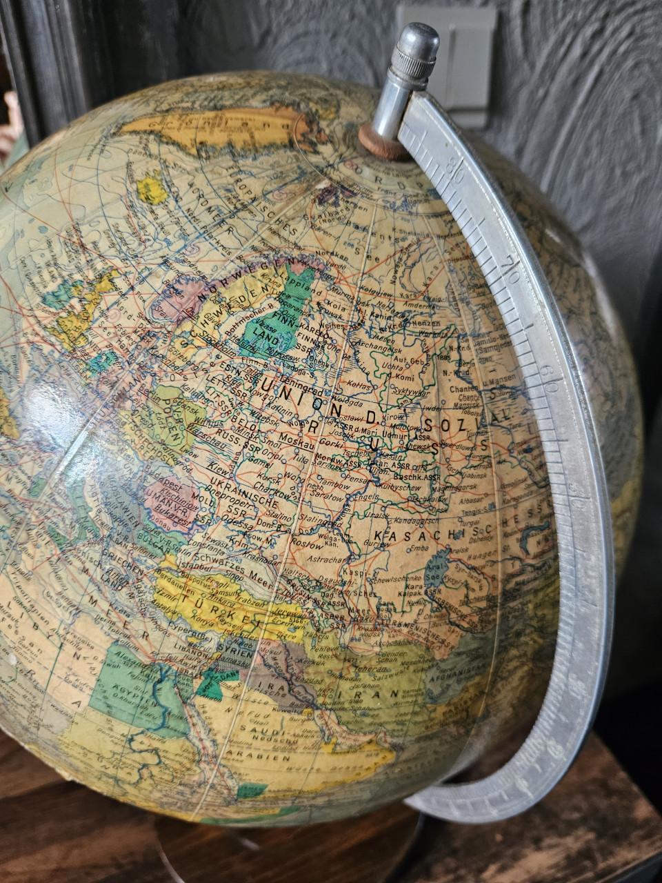 Vintage grote Politische Erdglobus - Paul Räth Nachf Leipzig, grote bol