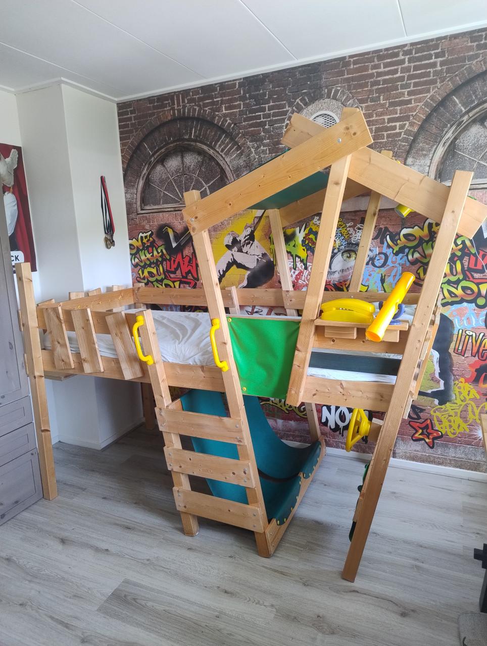 Hoogslaper hut 90x200