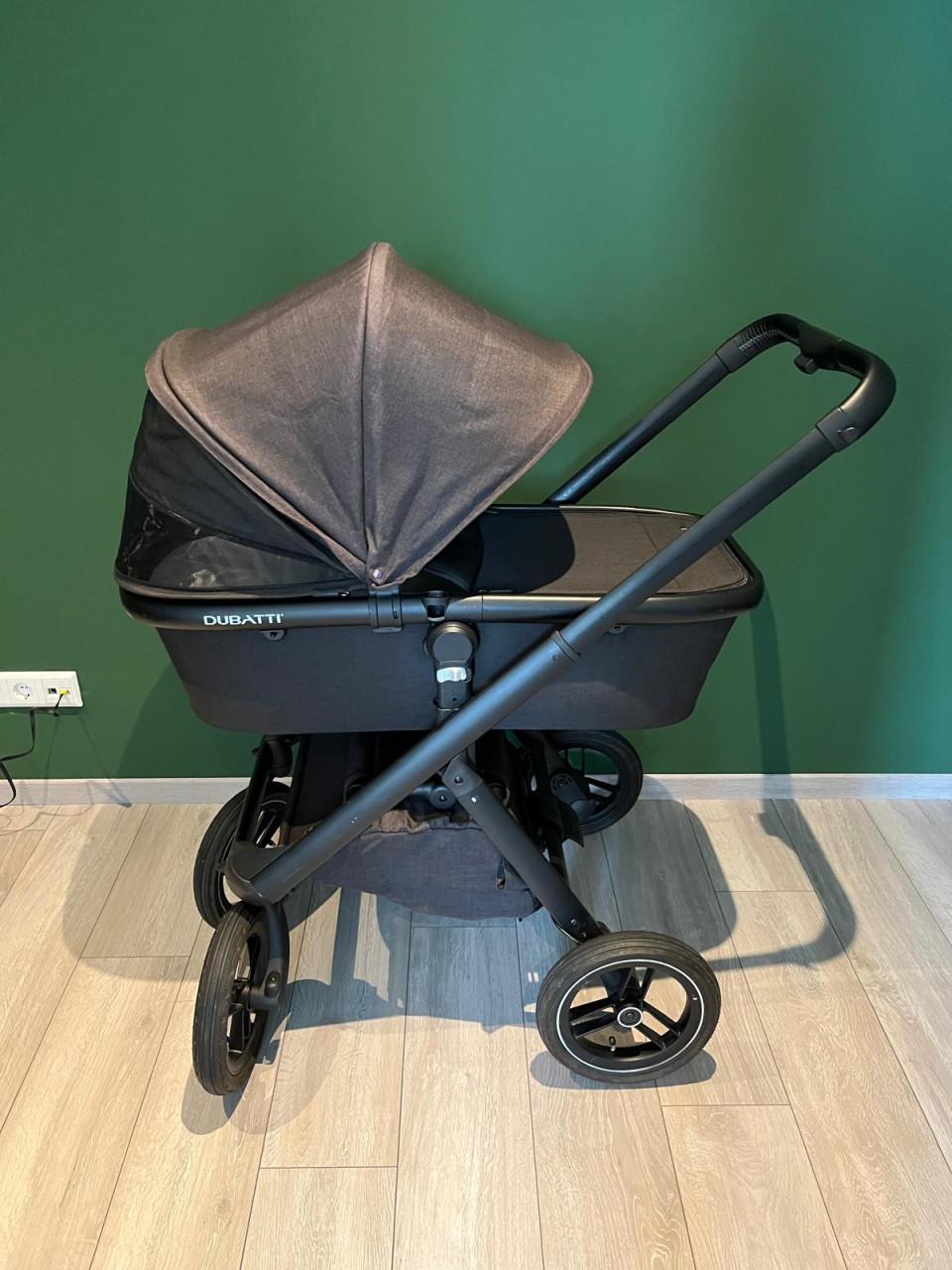 Kinderwagen - nette staat - compleet met accessoires