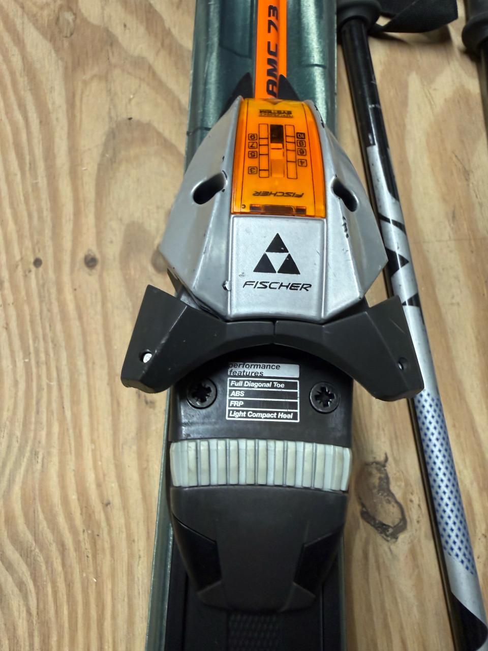 Fischer AMC 73 Carve ski’s 164cm + bindingen + stokken