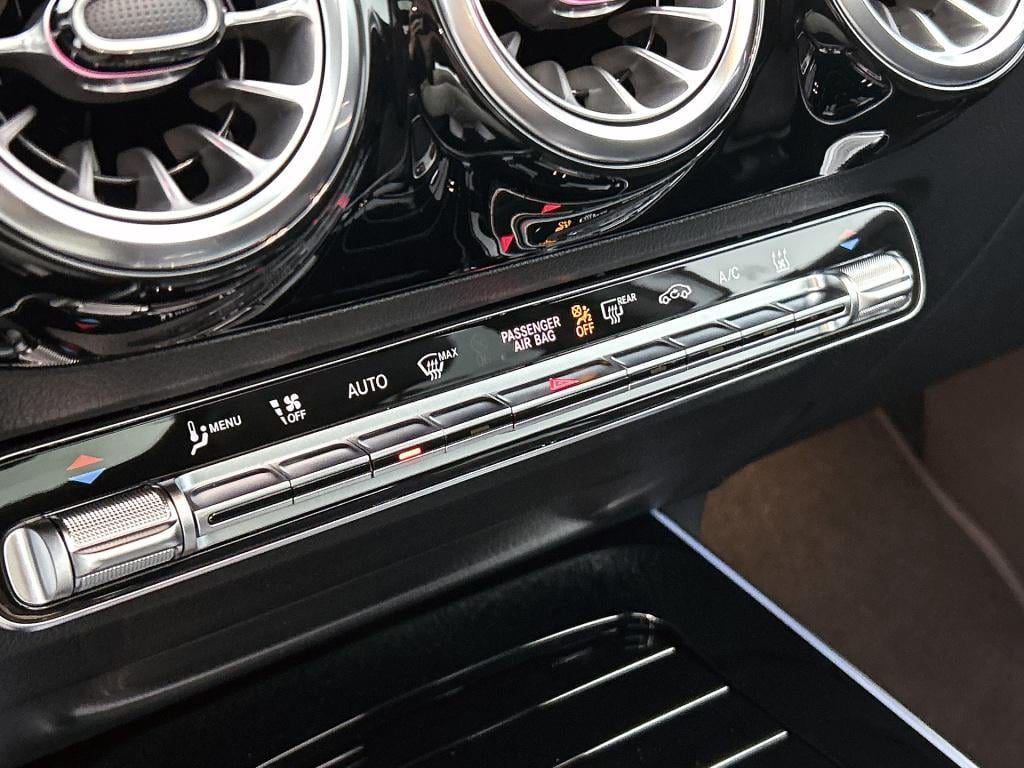 Mercedes-Benz Eqa 250+ business solution amg 71 kwh | trekhaak | nightpakke