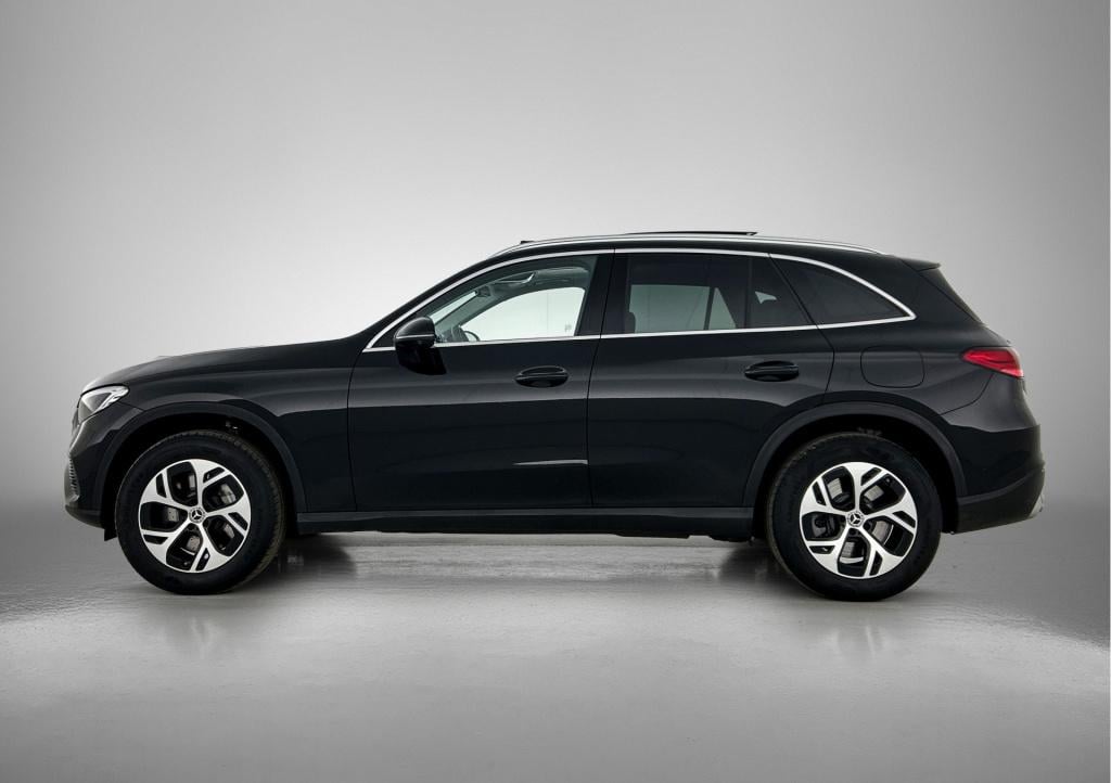 Mercedes-Benz Glc 300 e 4matic luxury plug-in hybride | avantgarde advanced