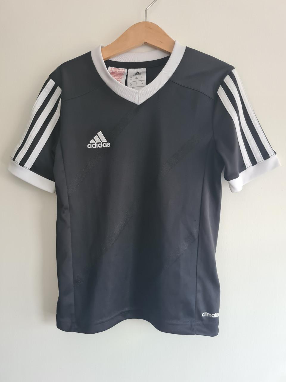 Zwart-wit shirt van Adidas Maat 128