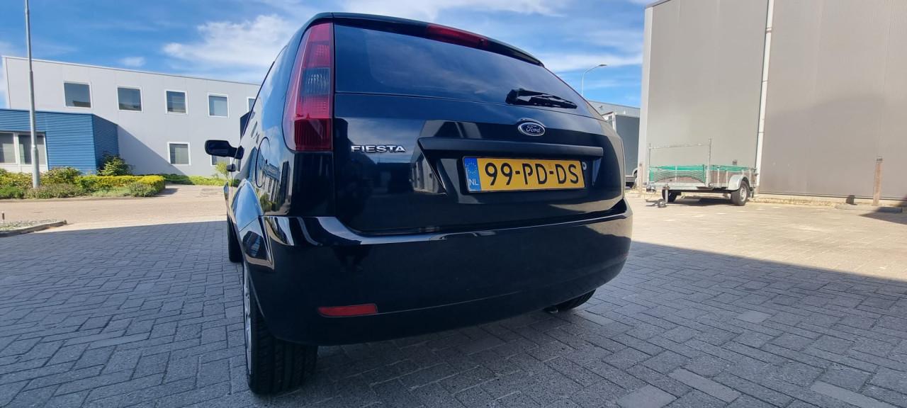Ford Fiesta in nette staat, vol jaar APK