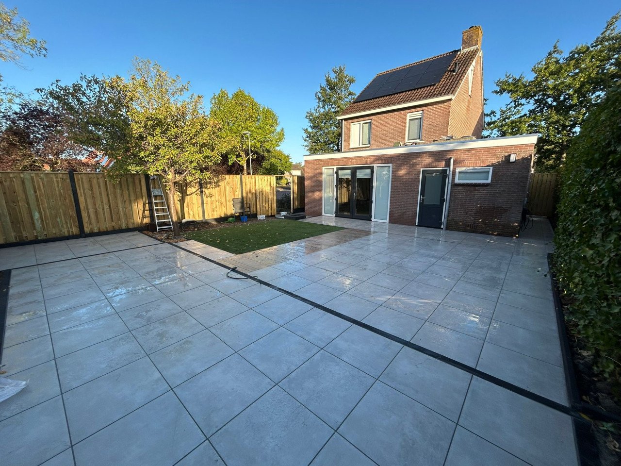 Tuin terras oprit bestrating