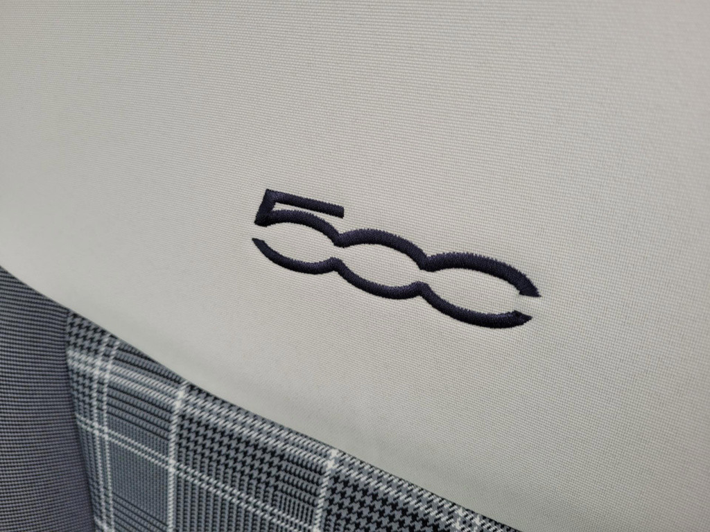 Fiat 500 1.0 hybrid star u connect i navi by app i 70pk