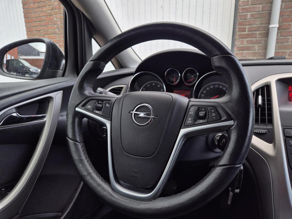Opel Astra 1.4 turbo cosmo / origineel nl
