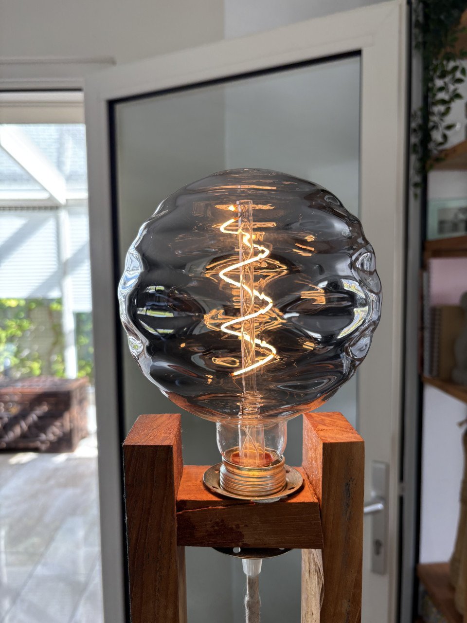 Led lamp calex