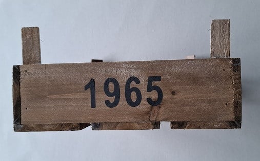 Kistje van de Firma S.N. Kruijer uit 1965