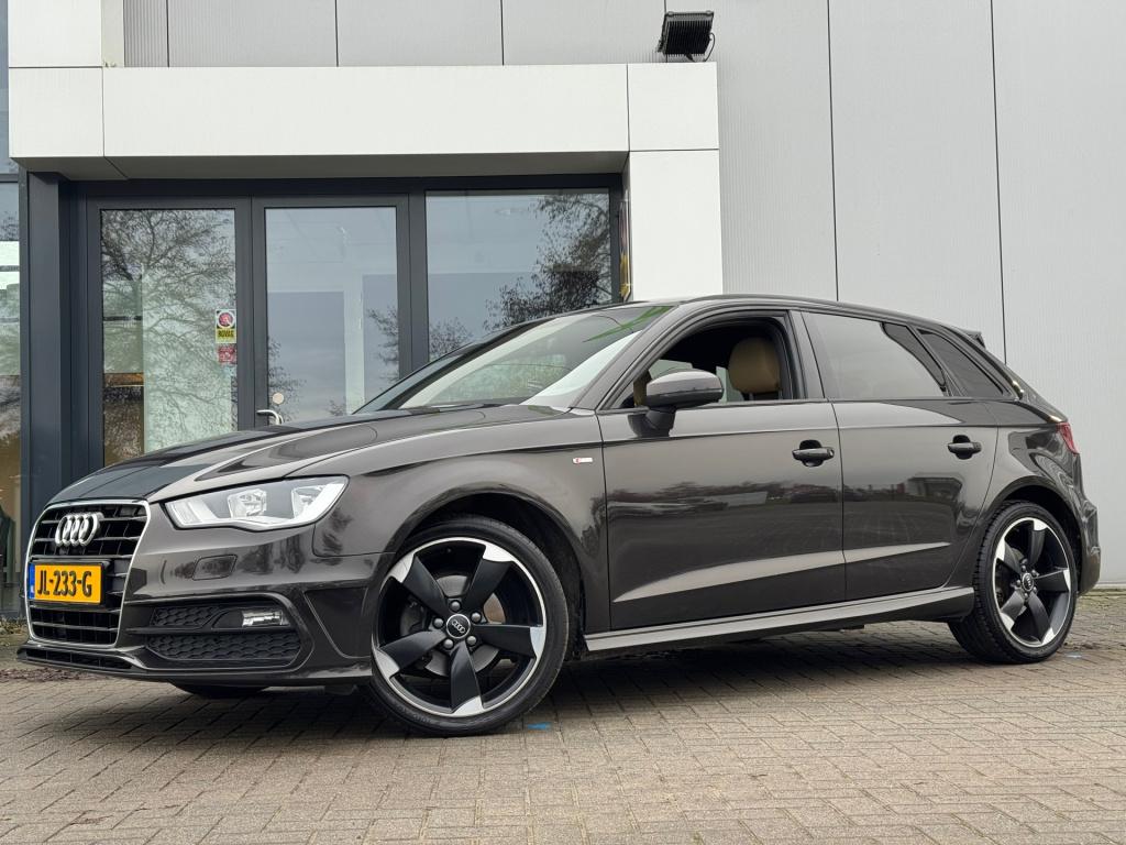 Audi A3 sportback 1.4 tfsi cod s-line * leder * navigatie * nap