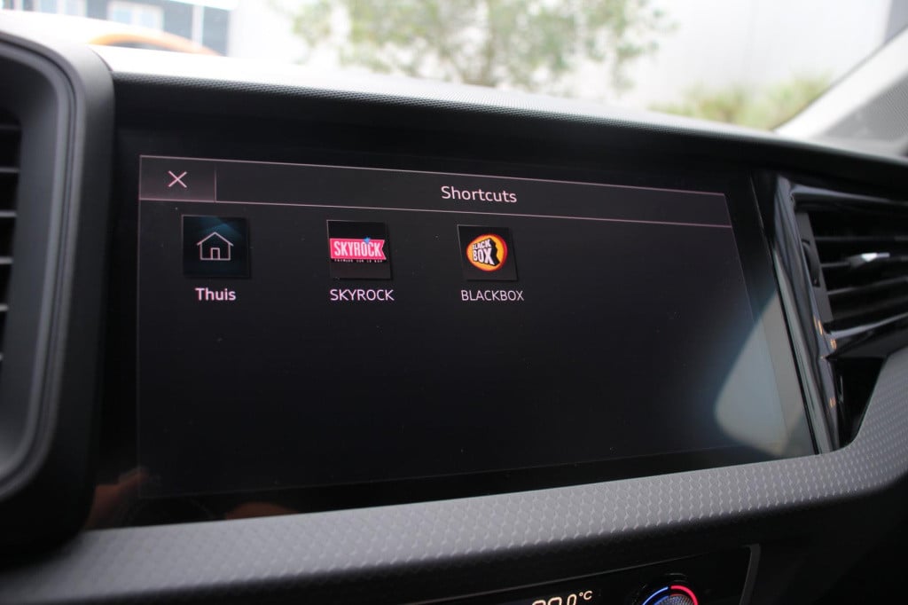 Audi A1 Sportback 30 tfsi s line - virtual - led - matrix - cruise - carpla