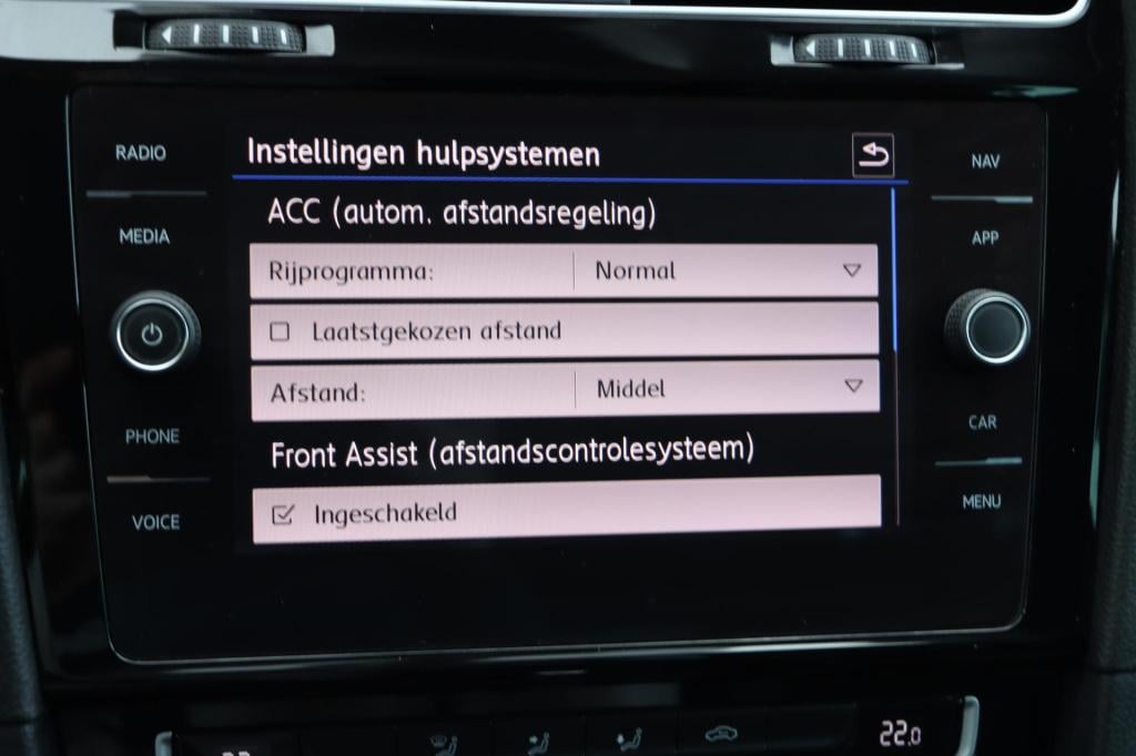 Volkswagen Golf 1.0 tsi highline 115pk dsg7