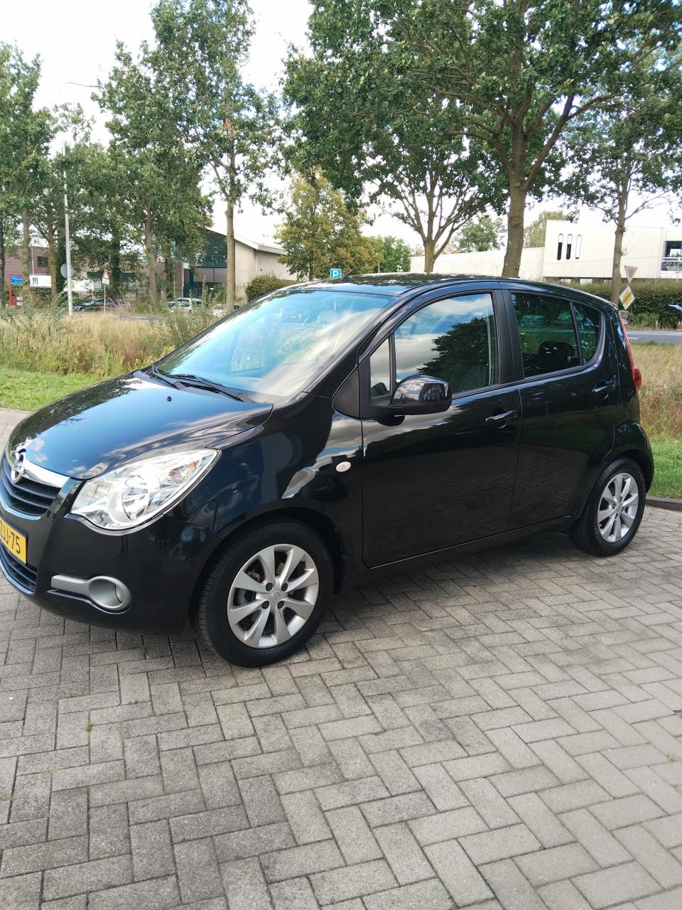 Opel Agila Berlín 1.0 jaar 2015