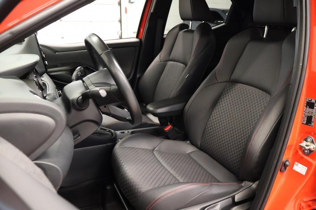 Toyota Yaris 1.5 hybrid launch edition nl auto