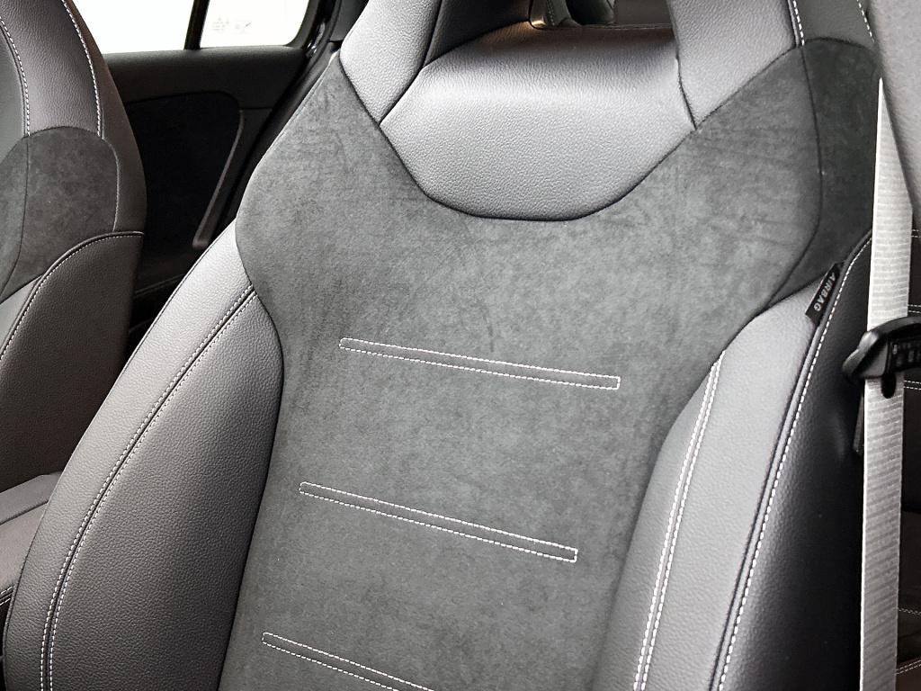 Mercedes-Benz A-Klasse 250 e business solution amg | amg line plus pakket |