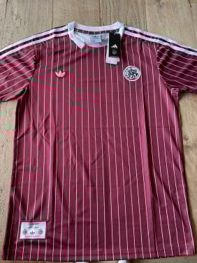 Ajax terrace icon shirt