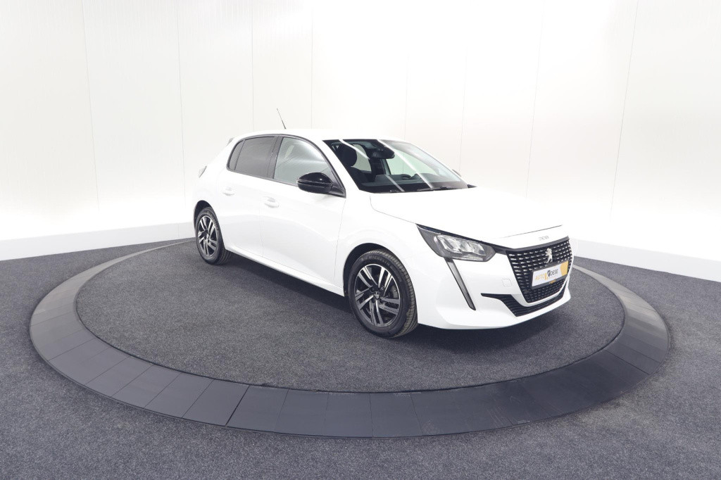 Peugeot 208 puretech 100 allure pack | camera | apple carplay | stoelverwar