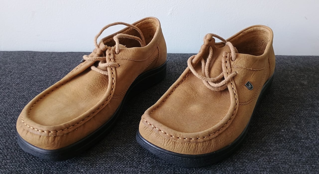 NIEUWE suede leren veterschoenen maat 37 - merk DANSKO