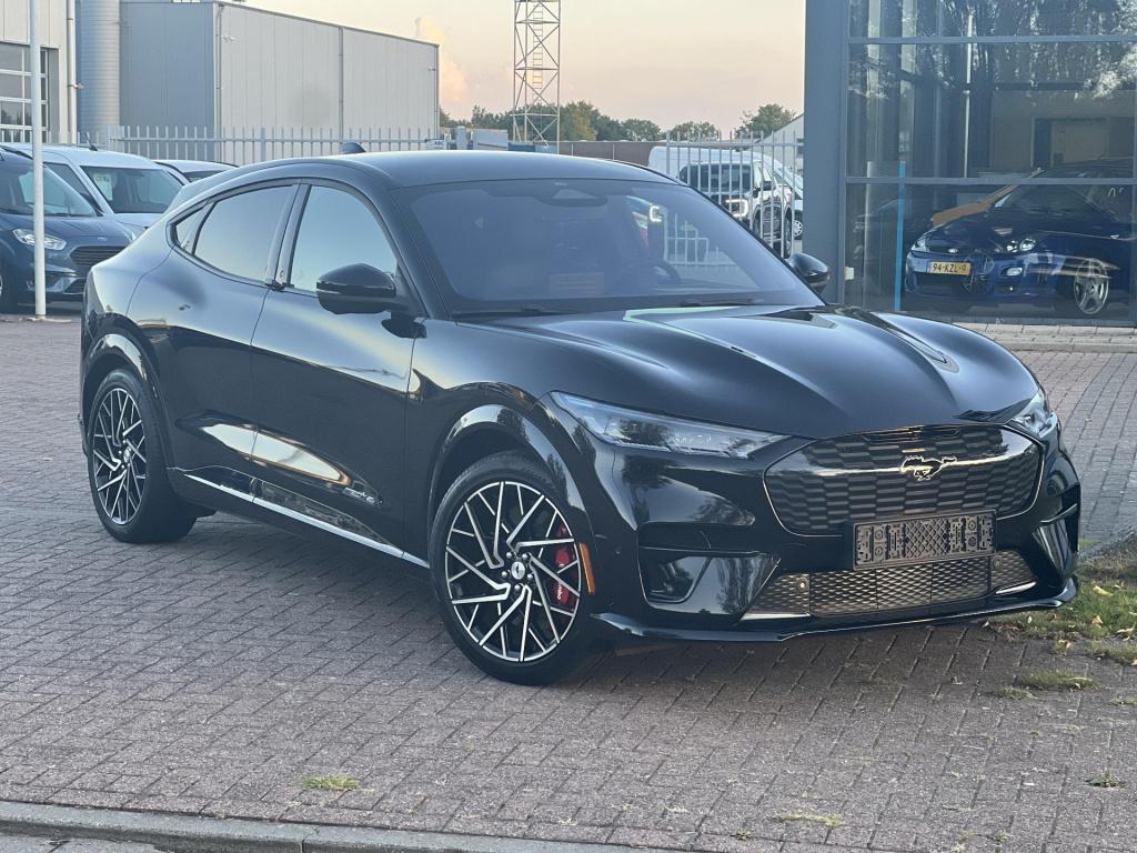 Ford Mustang Mach-e gt extended awd 98 kwh gt 487 pk awd