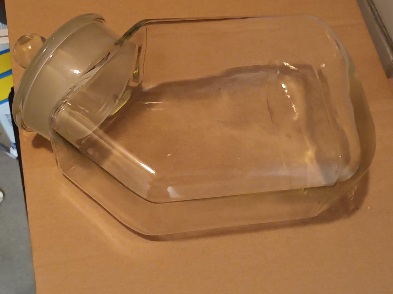 Oude voorraad pot