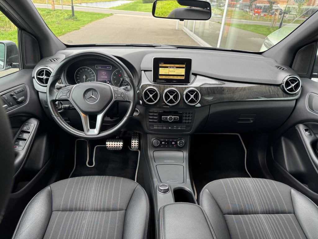 Mercedes-Benz B-Klasse 200 ambition automaat , trekhaak