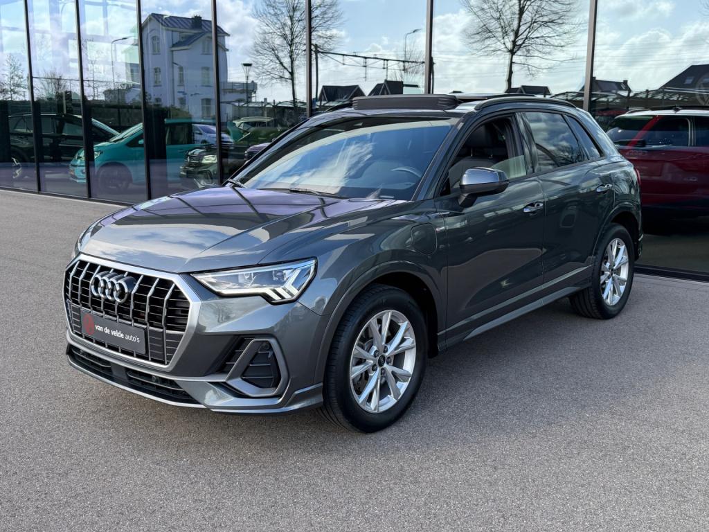 Audi Q3 45 tfsi e s-line | panoramadak | leder | sonos | carplay | led | ca