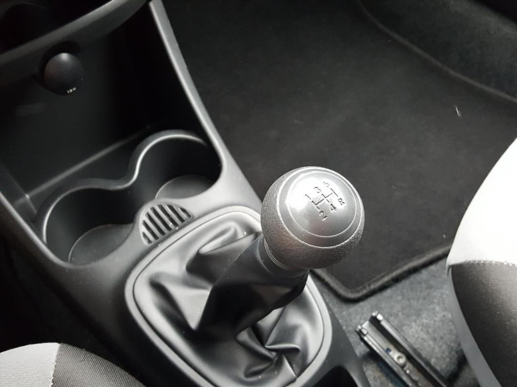 Peugeot 107 1.0 68pk 3d access pack accent airco | bluetooth bellen | afnee