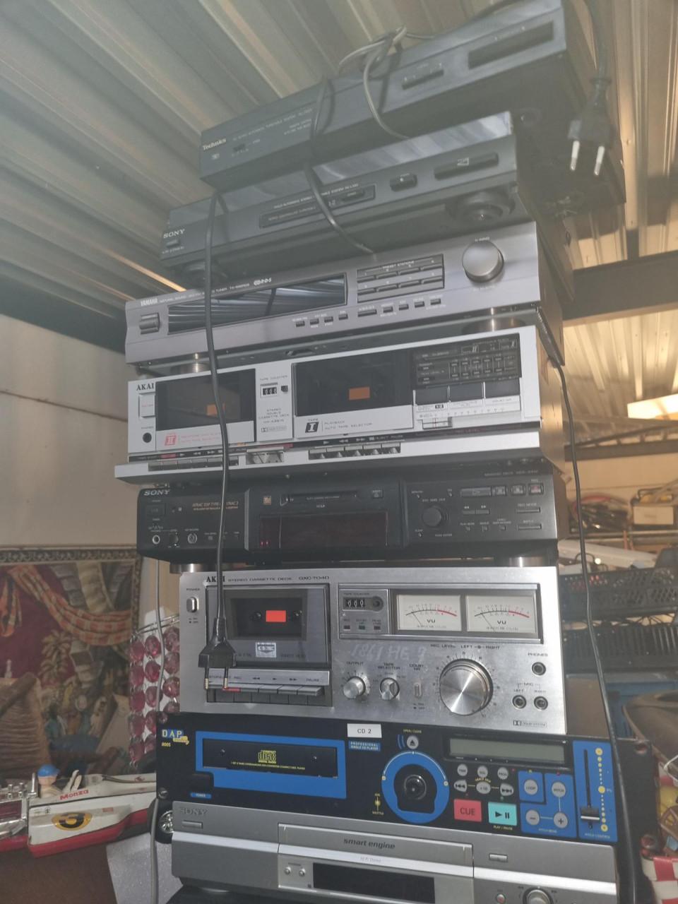 Stereo apparaten stapel Diverse merken types