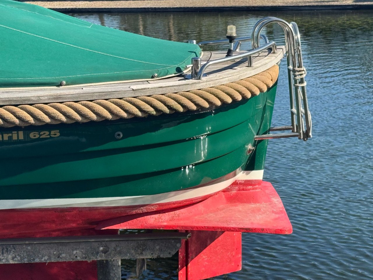 Fijne goed onderhouden Maril 625 sloep te koop.