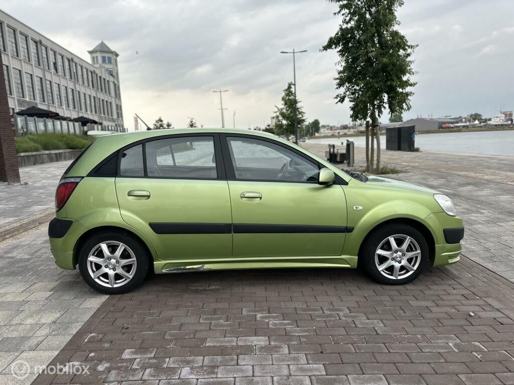 Kia RIo 1.4 M-Bition Airco km164.142 Nap 5deurs BJ2006