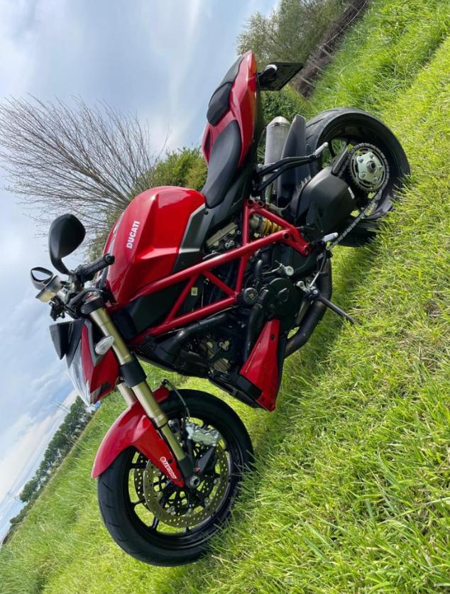 Ducati Streetfighter 848 - Goed onderhouden